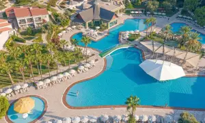 Jaki hotel w Side? Ranking, porady i wybór idealny na wakacje!