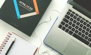 Co to jest platforma edukacyjna i jak może zmienić naukę online