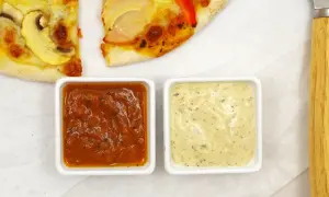 Jak zrobić sos do pizzy jak z pizzerii - prosty przepis na smak