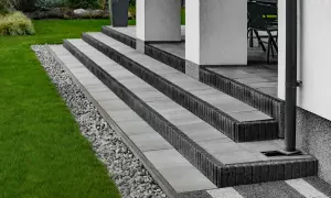 Taras z czego najlepiej? Wybierz idealny materiał na lata!