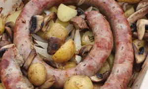 Saucisse de couenne grillée : le secret d'une peau croustillante