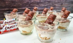 Jak zrobić lody Kinder Bueno w prosty sposób - pyszny przepis na lato