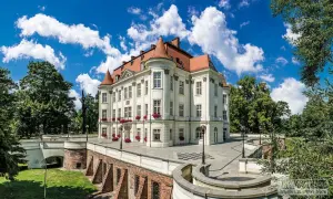 Leśnica Wrocław: Zamek, Park, spływy Twój plan na weekend!