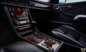 Mercedes 560 SEC (C126): Ikona, inwestycja? Kompletny przewodnik