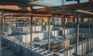 Ile bloczków na fundament? Oblicz dokładnie i uniknij strat