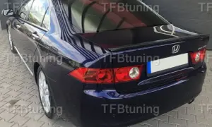 Spoiler do Hondy Accord: Wybierz i zamontuj idealny! Poradnik