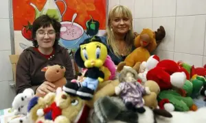 Gdzie oddać pluszowe zabawki, aby pomóc dzieciom w potrzebie