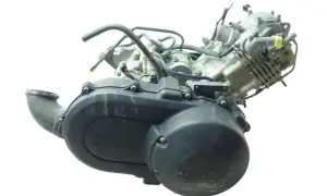 Silnik motocyklowy Yamaha, idealny do małego kei car, gotowy do montażu.