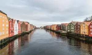 Trondheim atrakcje, które zaskoczą każdego turystę w Norwegii