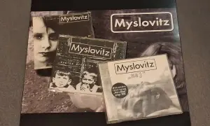 Kolekcja płyt Myslovitz: "Krótka piosenka", "Maj" i inne.