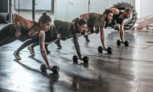 CrossFit: Od czego zacząć? Bezpieczny start, szybkie efekty!