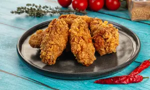 Domowy kurczak jak z KFC: odkryj sekret chrupkości i smaku!