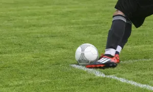 Kto zarabia najwięcej w Ekstraklasie? Najwyższe pensje piłkarzy w Polsce