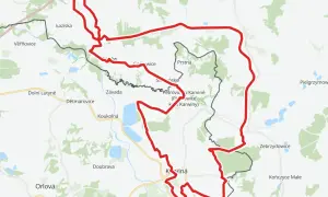 Mapa z zaznaczoną trasą rowerową, która tworzy pętlę wokół Karwiny i Jastrzębia-Zdroju. To może być żelazny szlak rowerowy godów.