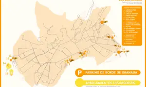 Mapa de la zona de bajas emisiones en Granada, señalando aparcamientos estratégicos de borde y disuasorios.