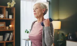 Jak wzmocnić seniora? Sprawdzone metody dla zdrowia i energii
