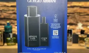 Zestaw Giorgio Armani z wodą toaletową Armani Code 125ml i mniejszą wersją 15ml.