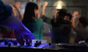 O co pytać DJ na wesele, aby uniknąć rozczarowania i kosztów