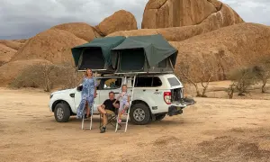Namibia kiedy jechać: najlepszy czas na safari i unikanie tłumów