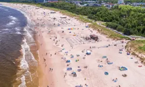 Świnoujście czy Kołobrzeg - które miejsce na wakacje wybrać?