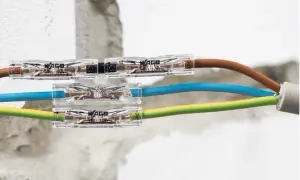 Jak połączyć przecięty kabel w ścianie i uniknąć niebezpieczeństwa