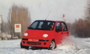 Pojemność baku Matiz: 35 litrów. Zasięg, rezerwa i praktyczne porady