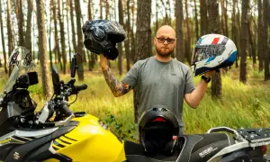 Jaki kolor kasku motocyklowego zapewnia najlepszą widoczność i bezpieczeństwo