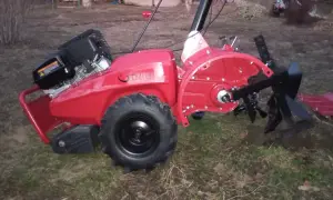 Jak zamontować pług do glebogryzarki Cedrus - proste kroki i porady