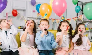 Jak łatwo wiązać balony razem – proste kroki do pięknych dekoracji na imprezy