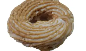 Ile kalorii ma gniazdko z lukrem? Odkryj zaskakujące wartości!