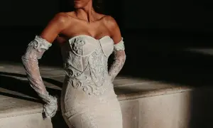 Czy pan młody może widzieć suknię ślubną? Przesąd czy First Look?