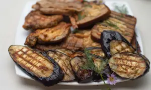 Aubergine grillée : calories ? Maîtrisez sa légèreté !