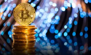 Kryptowaluty: Jak zarobić? Sprawdzone metody i kluczowe ryzyka