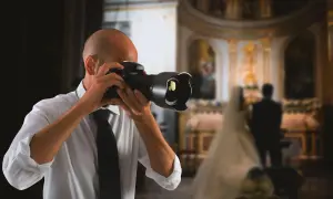 Ile fotograf bierze za sesje? Poznaj ceny i oszczędź na zdjęciach