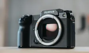 Aparaty średnioformatowe Fuji GFX: Dlaczego warto je wybrać?