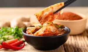 Kimchi w diecie: 20+ pomysłów na dania i sekrety smaku!