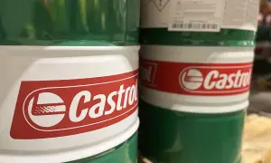 Jak sprawdzić olej hydrauliczny w koparce? Uniknij kosztownych awarii!