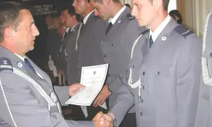 Praca w policji po studiach prawniczych - jak zdobyć wymarzoną posadę?