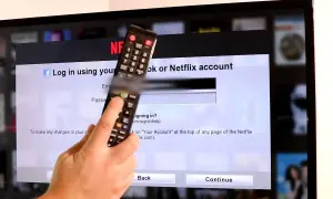 Netflix na Samsungu: Aktualizacja, naprawa i co gdy TV jest za stary?