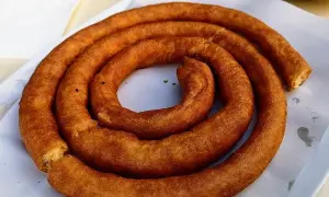 Churros en Granada: ¿Dónde probar los más auténticos y deliciosos?