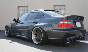E46 spoiler: Od CSL po GT Wybierz swój styl i nie daj się złapać!