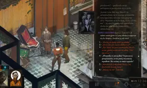 Gra Disco Elysium spolszczenie. Lena siedzi na wózku, rozmawia z detektywem.