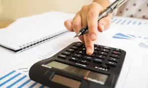 Na czym polega lombard i jak unikać pułapek finansowych?