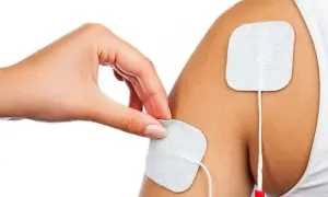 Rehabilitacja TENS: Jak prąd leczy ból? Przewodnik Filipa Kwiatkowskiego