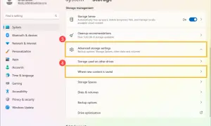 Ustawienia systemu Windows 11: zaawansowane opcje zarządzania dyskiem, czyszczenie dysku i miejsca zapisu.
