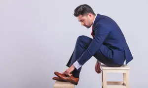 Co zrobić gdy buty dziurawią skarpetki - skuteczne metody ochrony
