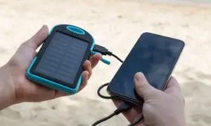 Najlepsze power banki solarne – wybierz idealny model dla siebie