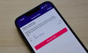 Na ekranie telefonu widać informację o wymianie biletu PKP. Możesz przebukować bilet na dowolny inny tego samego przewoźnika.