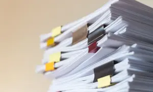 Jak wysłać wózek pocztą bez zbędnych kosztów i problemów?