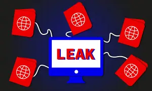 Des passeports rouges avec un globe terrestre sont connectés à un écran d'ordinateur affichant "LEAK". Que faire en cas de vol de données personnelles ?